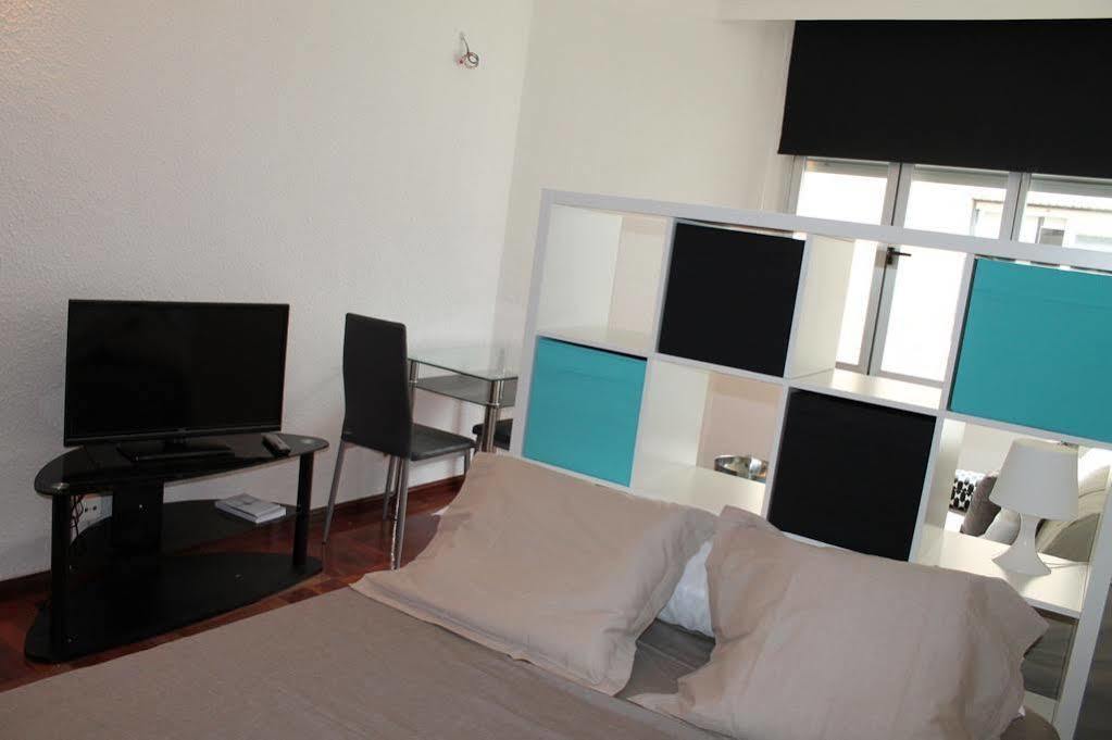 Apartamentos Rialto Madrid Exterior foto