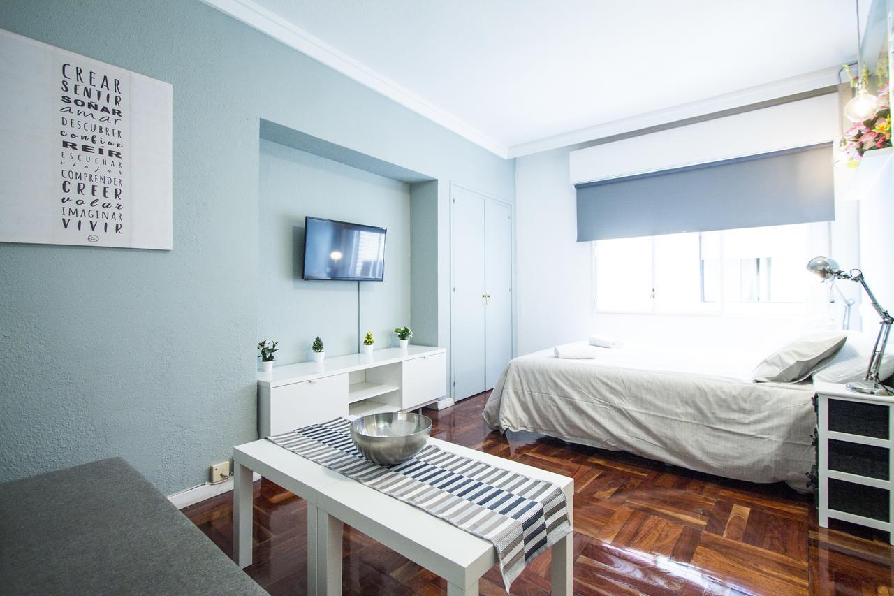 Apartamentos Rialto Madrid Exterior foto