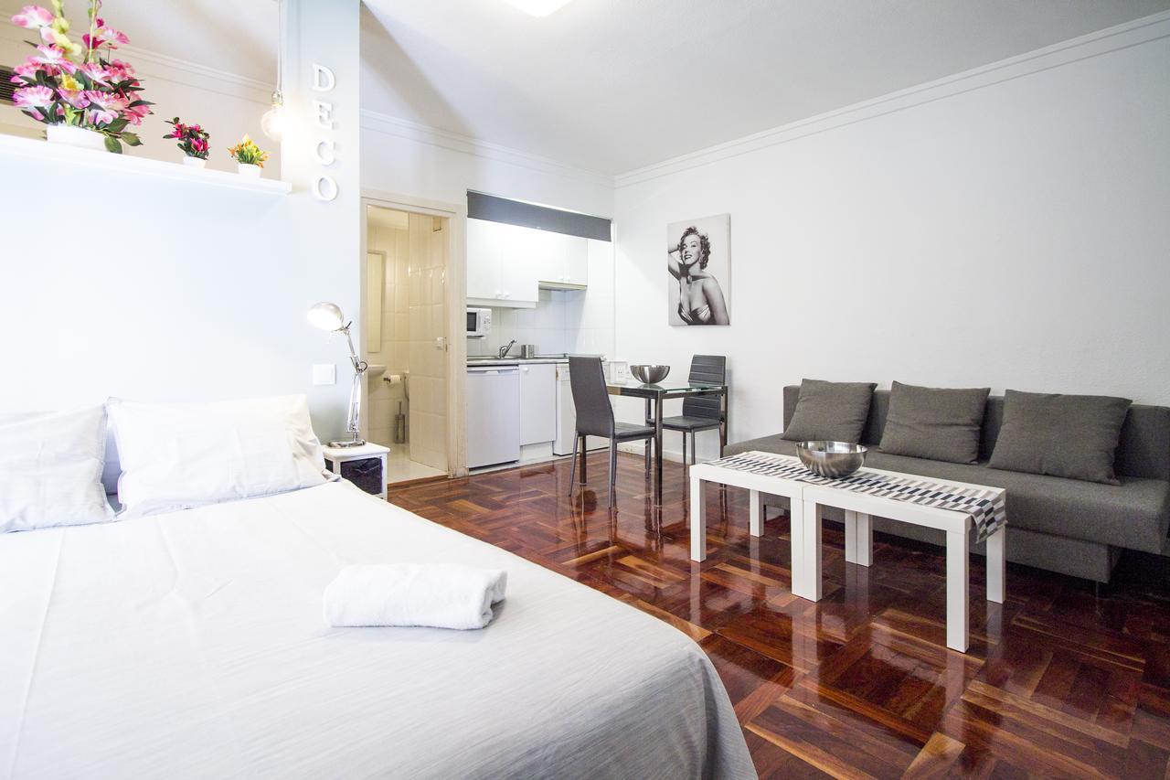 Apartamentos Rialto Madrid Exterior foto